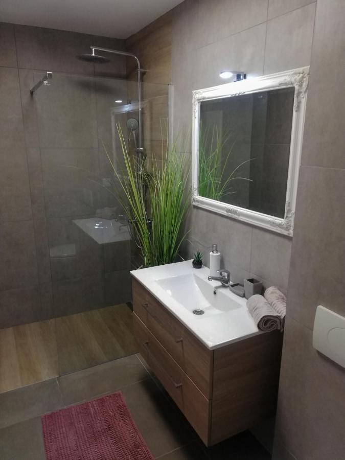 Apartmani Mistral Makarska Extérieur photo