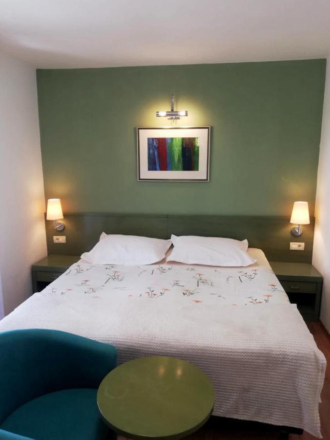 Apartmani Mistral Makarska Extérieur photo
