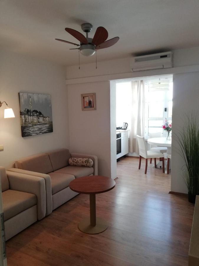 Apartmani Mistral Makarska Extérieur photo