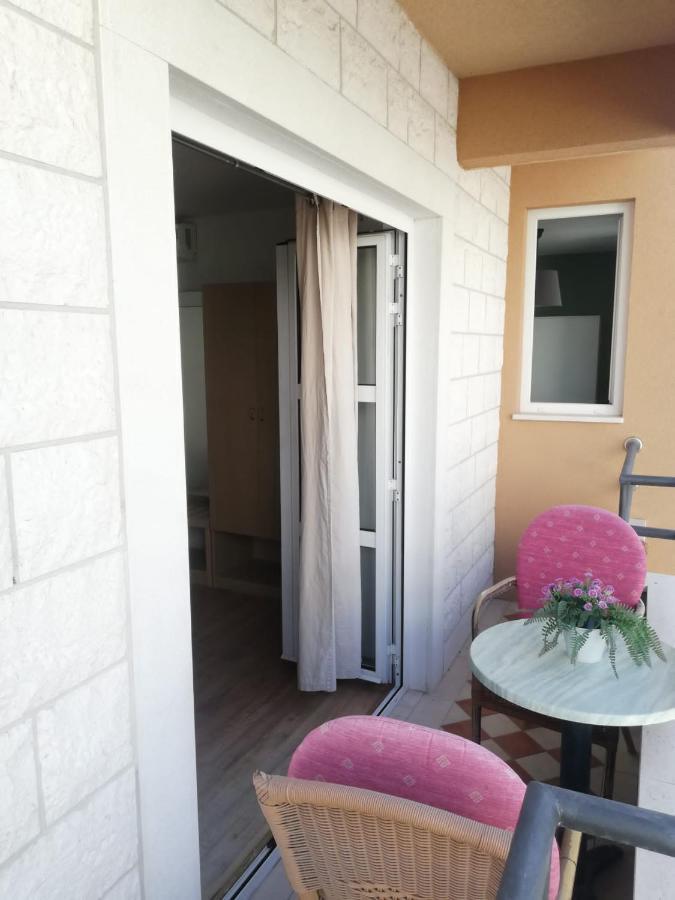 Apartmani Mistral Makarska Chambre photo